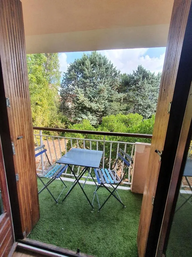 אקס-אן-פרובאנס Studio Aix Avec Stationnement